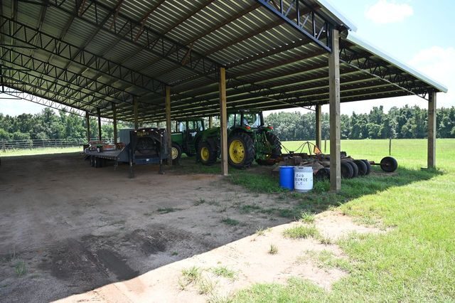 Image for Georgia state page pole barns in use in Georgia